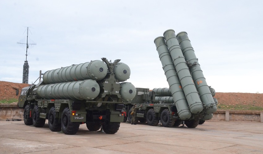 ЗРС С-400 «Триумф» заступили на дежурство на Сахалине Министерство обороны РФ