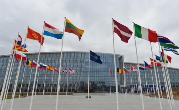 Страны G7 пытаются разобщить БРИКС, пригласив на свой саммит Бразилию Страны G7 пытаются разобщить БРИКС, пригласив на свой саммит Бразилию