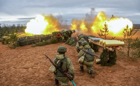 Эксперт: ЕС не желает мира, а США остаются медиаторами украинского конфликта Эксперт: ЕС не желает мира, а США остаются медиаторами украинского конфликта